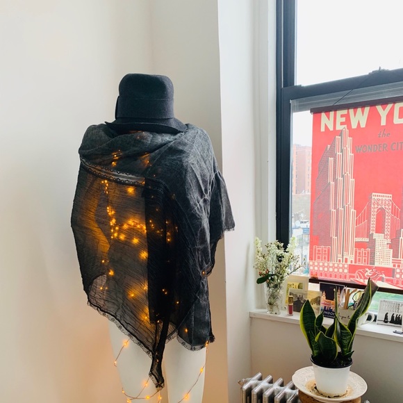 Black Lace Scarf - Picture 4 of 4